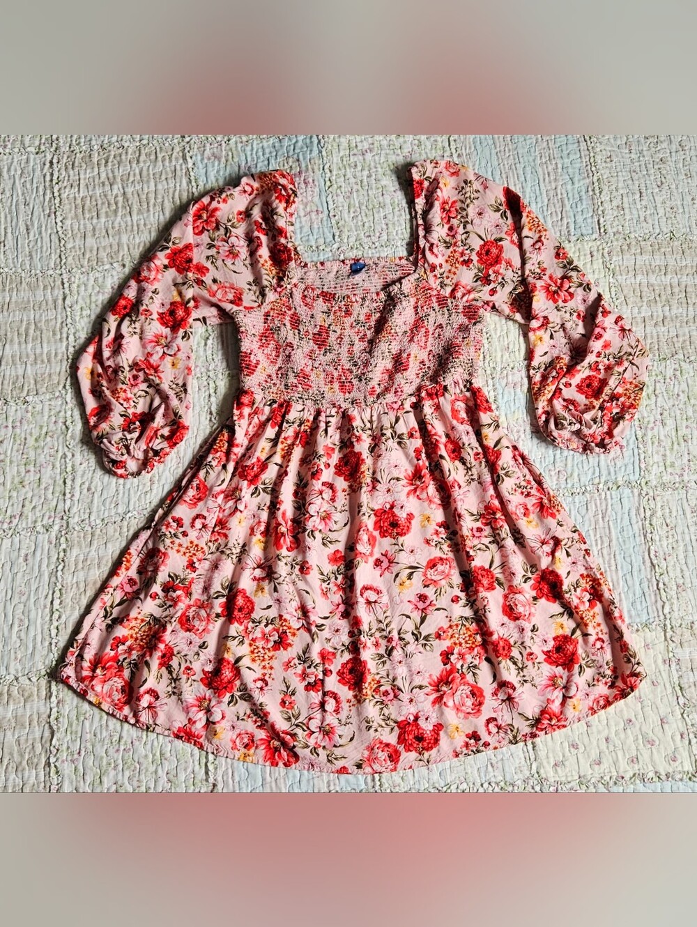 Old Navy Pink Floral Long-Sleeve Smocked Knee-Length Dress